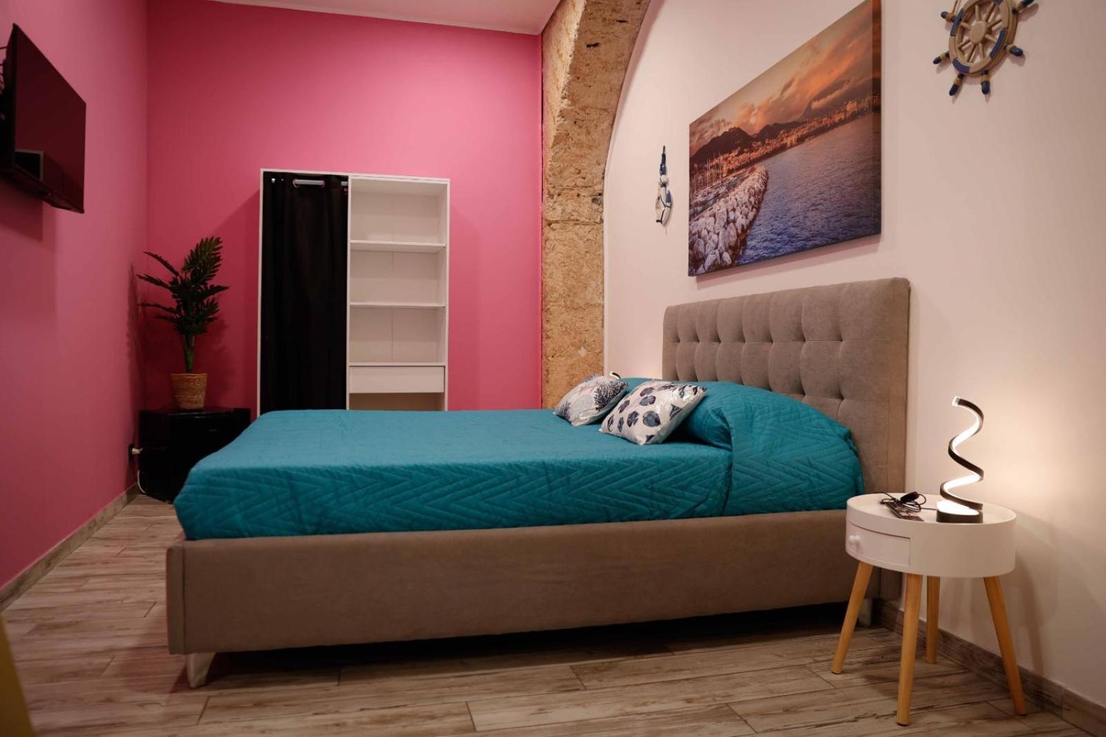 Stay In The Heart Of Salerno - Near The Duomo "La Finestra Sul Borgo" Ngoại thất bức ảnh